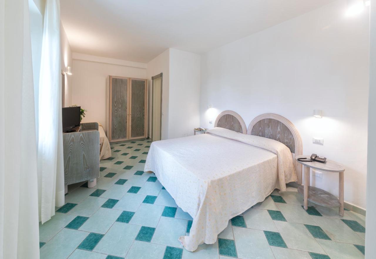 Hotel Oasi Castiglione Casamicciola Terme Exterior photo